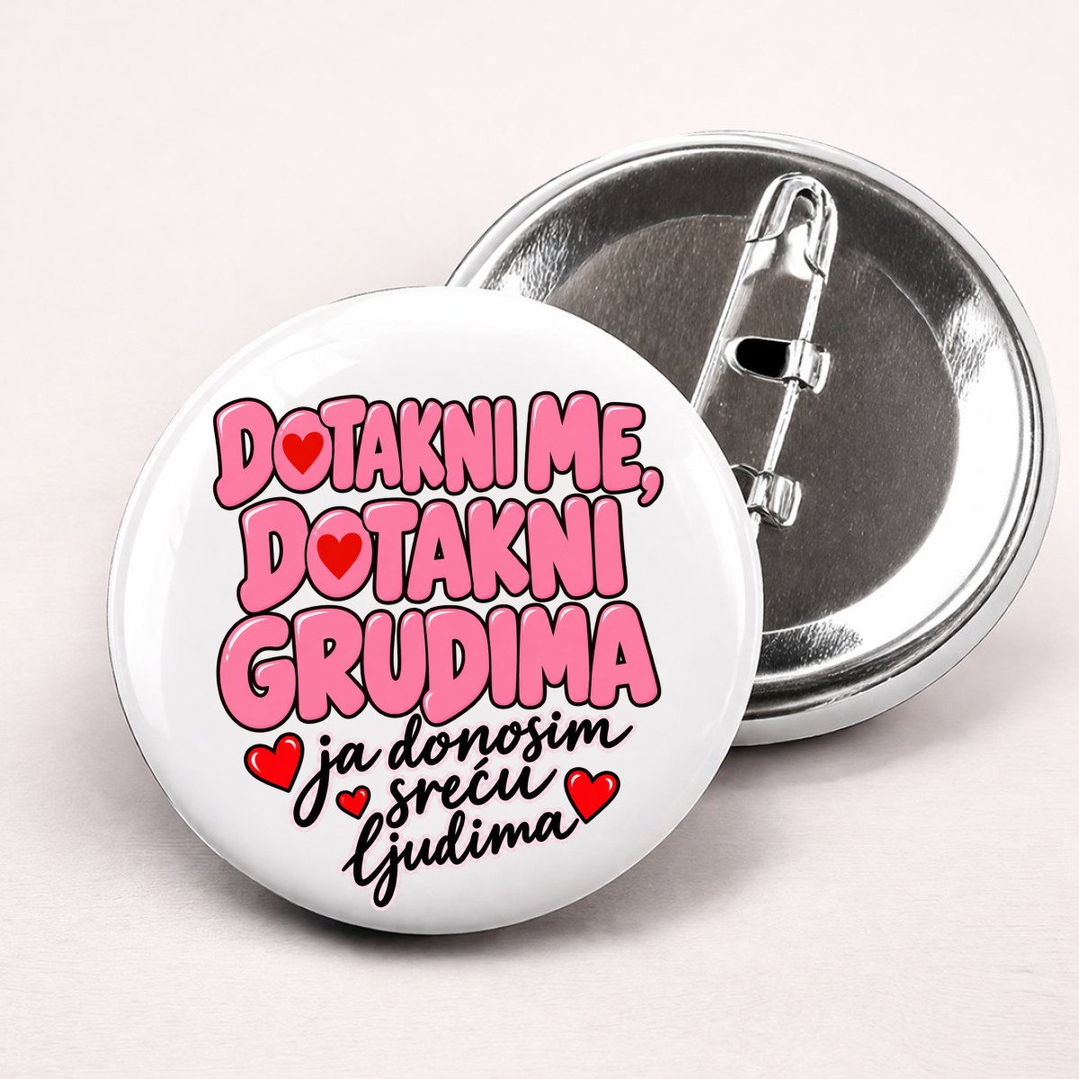 Dotakni me dotakni grudima 2 - Bedževi – prikaz proizvoda